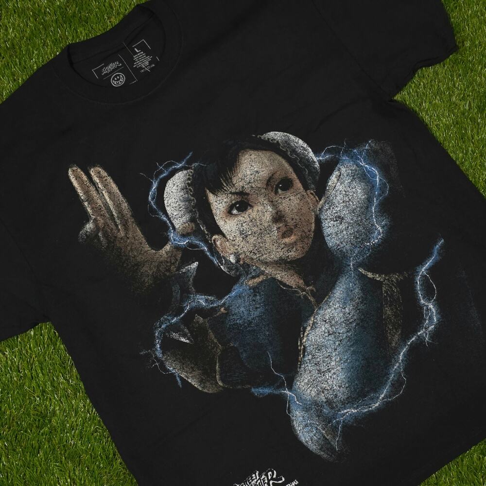 Street Fighter Chun-Li Graphic Crewneck T-Shirt Men's Sz Large Black Tee New
